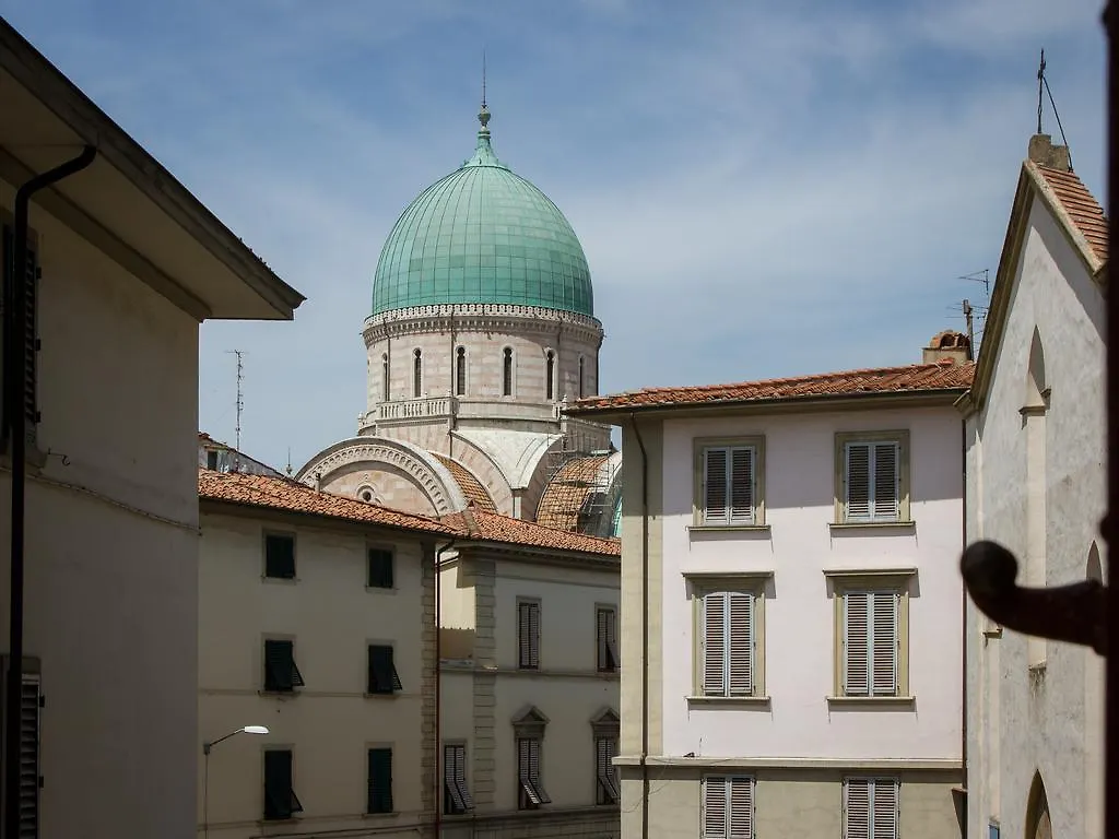 Navy Blue Sant'Ambrogio Hotel Florence 0*,  Italy