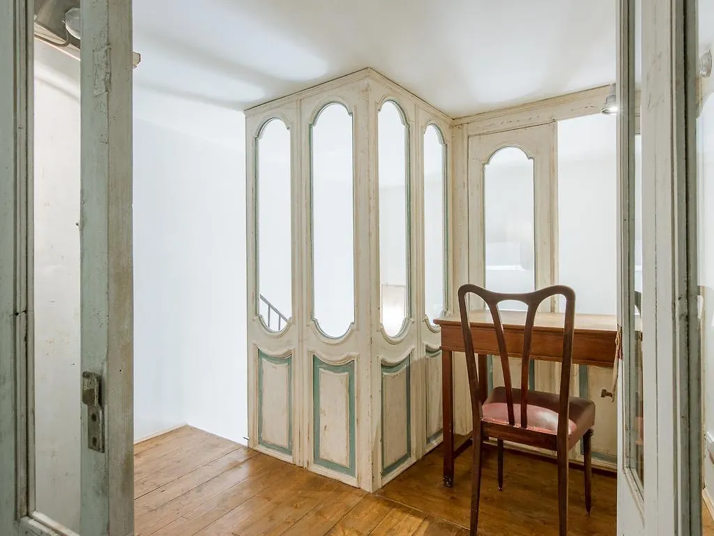 Navy Blue Sant'Ambrogio Hotel Florence Apartment